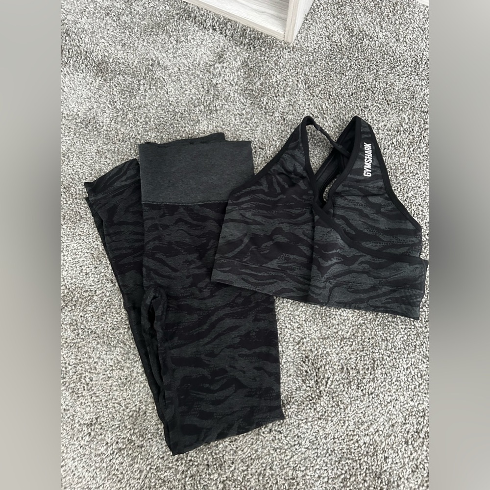 Gymshark printed set